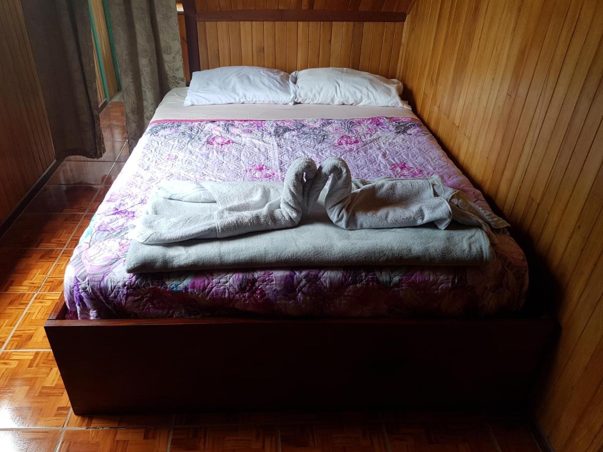 Hostel Monteverde Backpackers ภายนอก รูปภาพ
