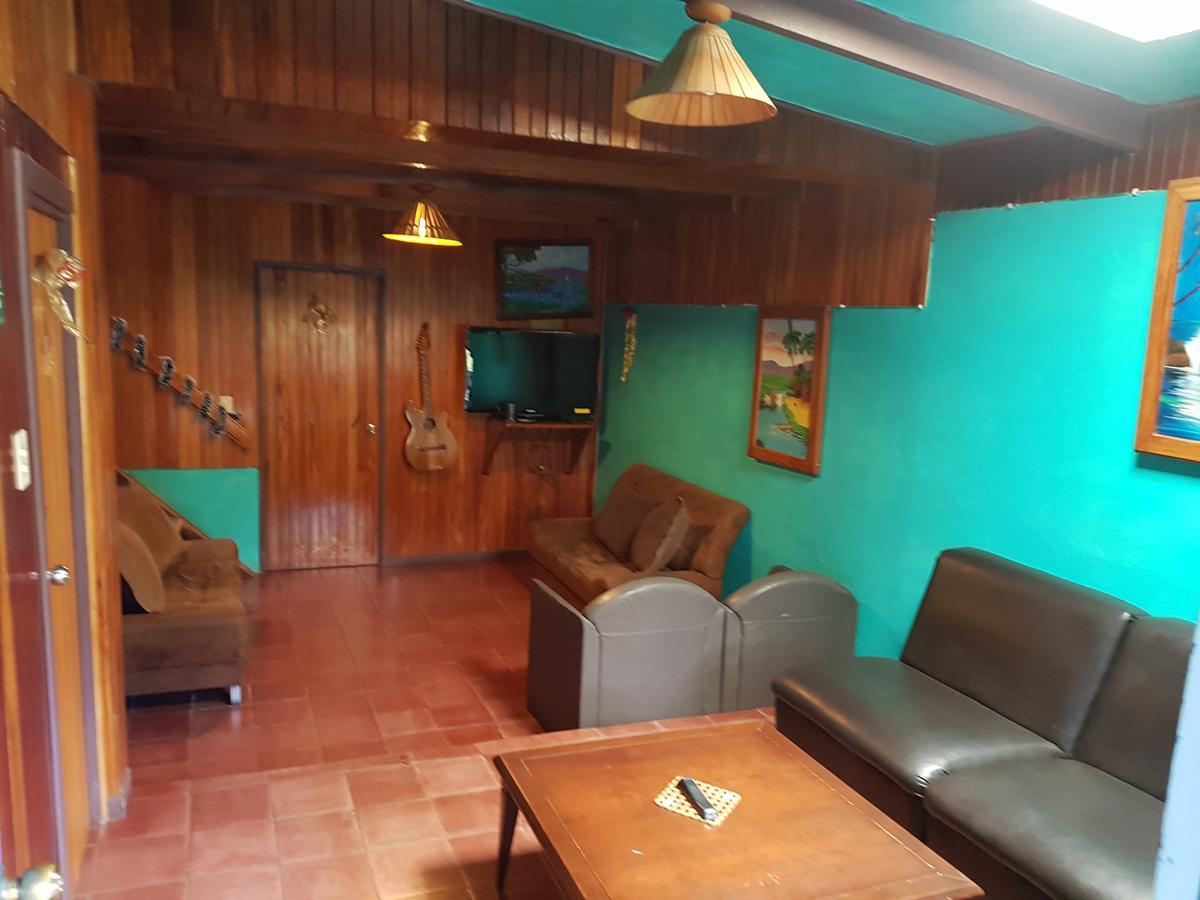 Hostel Monteverde Backpackers ภายนอก รูปภาพ
